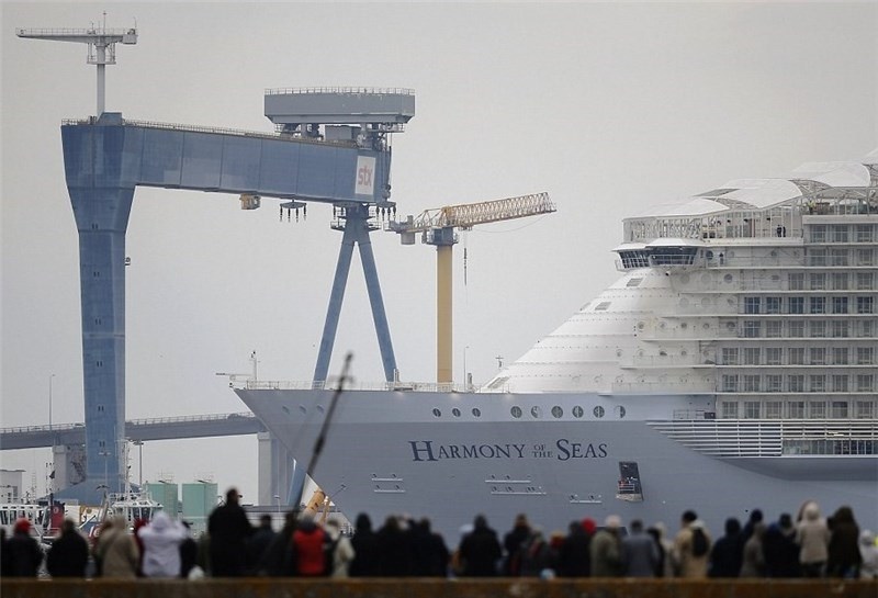 بزرگترین کشتی تفریحی دنیا به آب انداخته شد (تصویر)