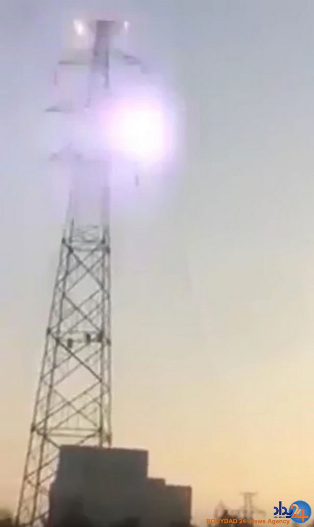 نجات مردی از برق‌گرفتگی 30 هزار ولتی (فیلم و تصاویر 18+)