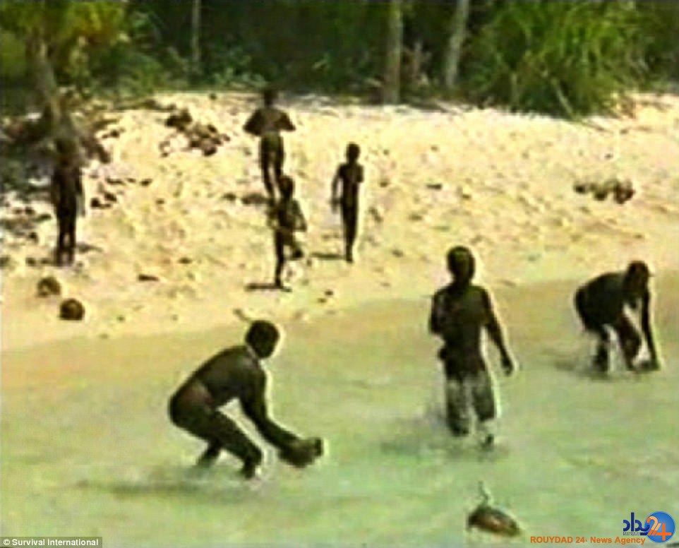 آخرین قبیله منزوی جهان در اقیانوس هند (فیلم و تصاویر)