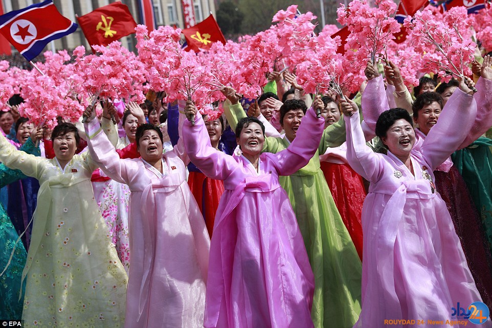 حضور صدها هزار نفر در جشن تولد بنیان‌گذار کره شمالی (تصاویر)