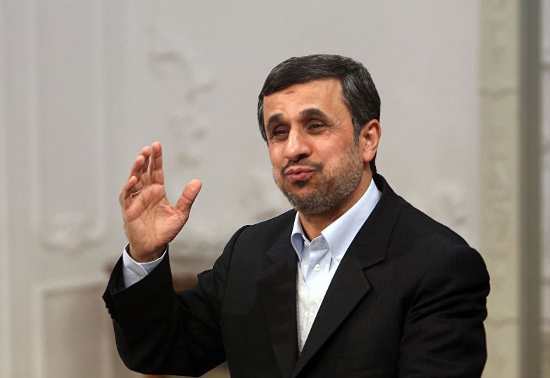 احمدی نژاد توان به چالش کشیدن نظام را دارد؟
