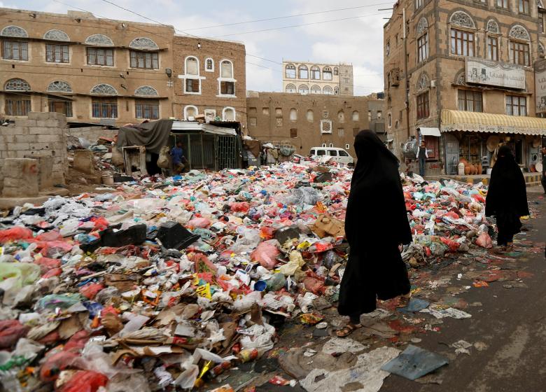 از اعتراض زباله جمع کن‌ها در یمن تا اعتراض مردم در ونزوئلا