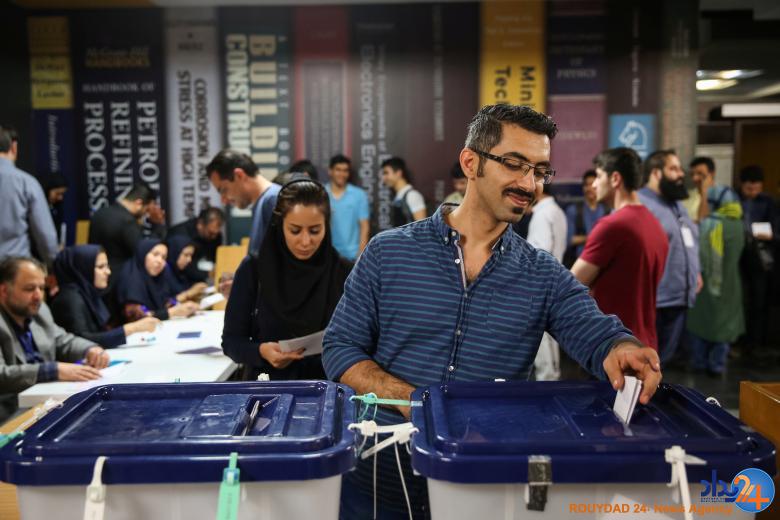 گزارش رویترز از حضور مردم ایران پای صندوق رأی