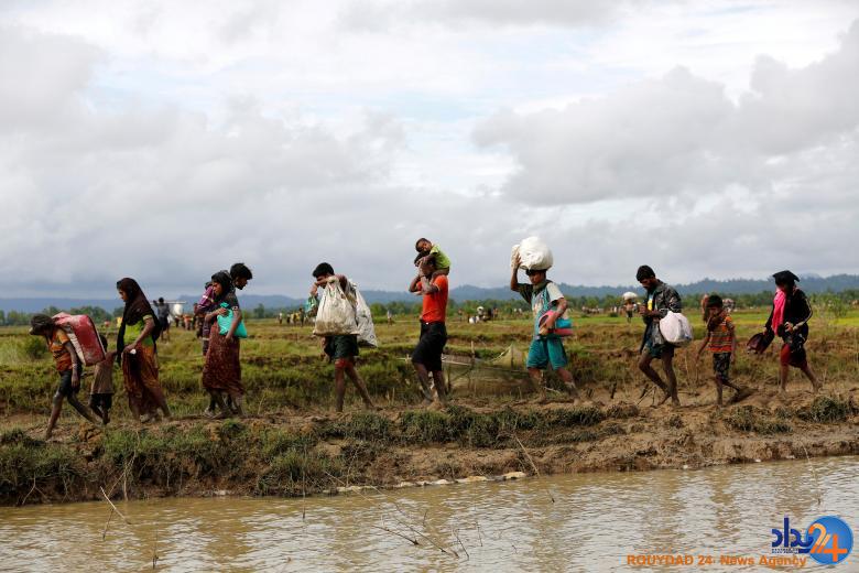 فرار پناهجویان روهینگیا از خشونت میانمار (تصاویر)