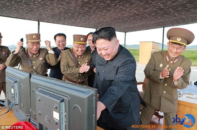 قهقهه‌های کیم جونگ اون هنگام انجام جدیدترین آزمایش موشکی کره شمالی (تصاویر)