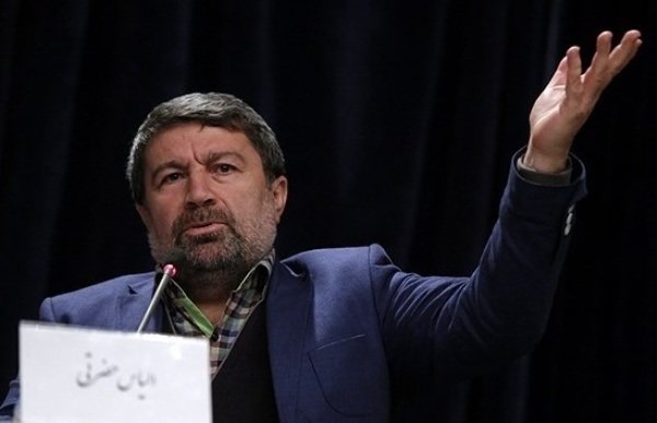 استیضاح روحانی را اعضای جبهه پایداری مطرح کردند، نه اصلاحطلبان/ تیم اقتصادی دولت تغییر رویه دهد/ باید در شرایط سخت از رئیسجمهور حمایت کنیم استیضاح روحانی را اعضای جبهه پایداری مطرح کردند، نه اصلاحطلبان/ تیم اقتصادی دولت تغییر رویه دهد/ باید در شرایط سخت از رئیسجمهور حمایت کنیم