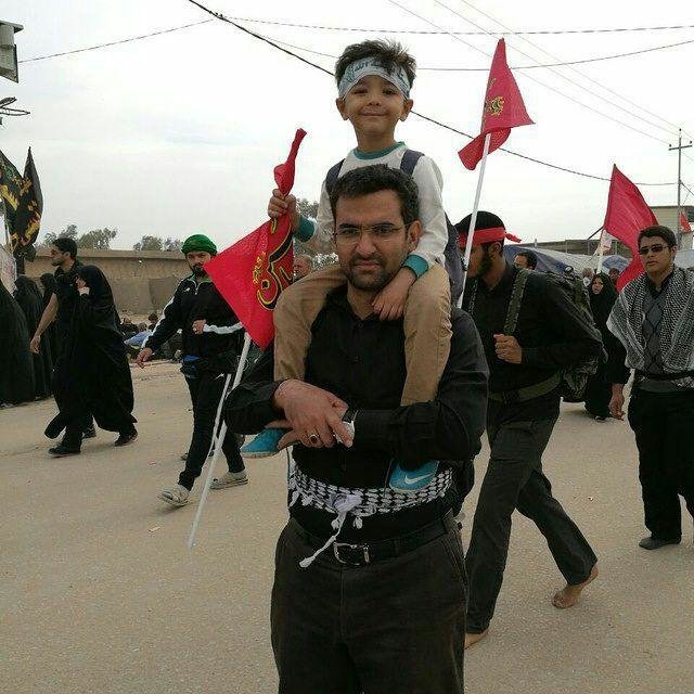 عکس آذری جهرمی در پیاده روی اربعین