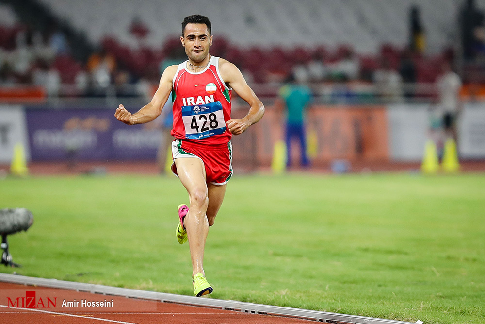 تصاویر قهرمانی حسین کیهانی در دوی ۳۰۰۰ متر