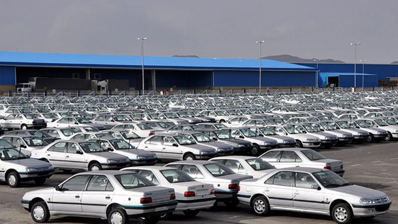 کاهش ۱۵ درصدی قیمت خودروهای داخلی در بازار آزاد