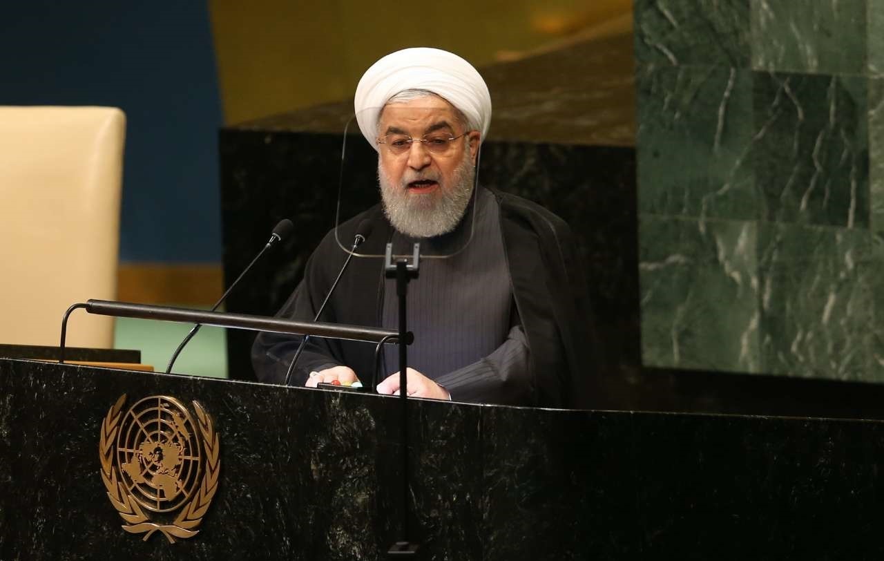 شیشه جلوی روحانی در هنگام سخنرانی سازمان ملل برای چیست؟