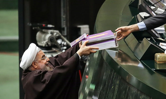فرصت طلایی برای دولت روحانی