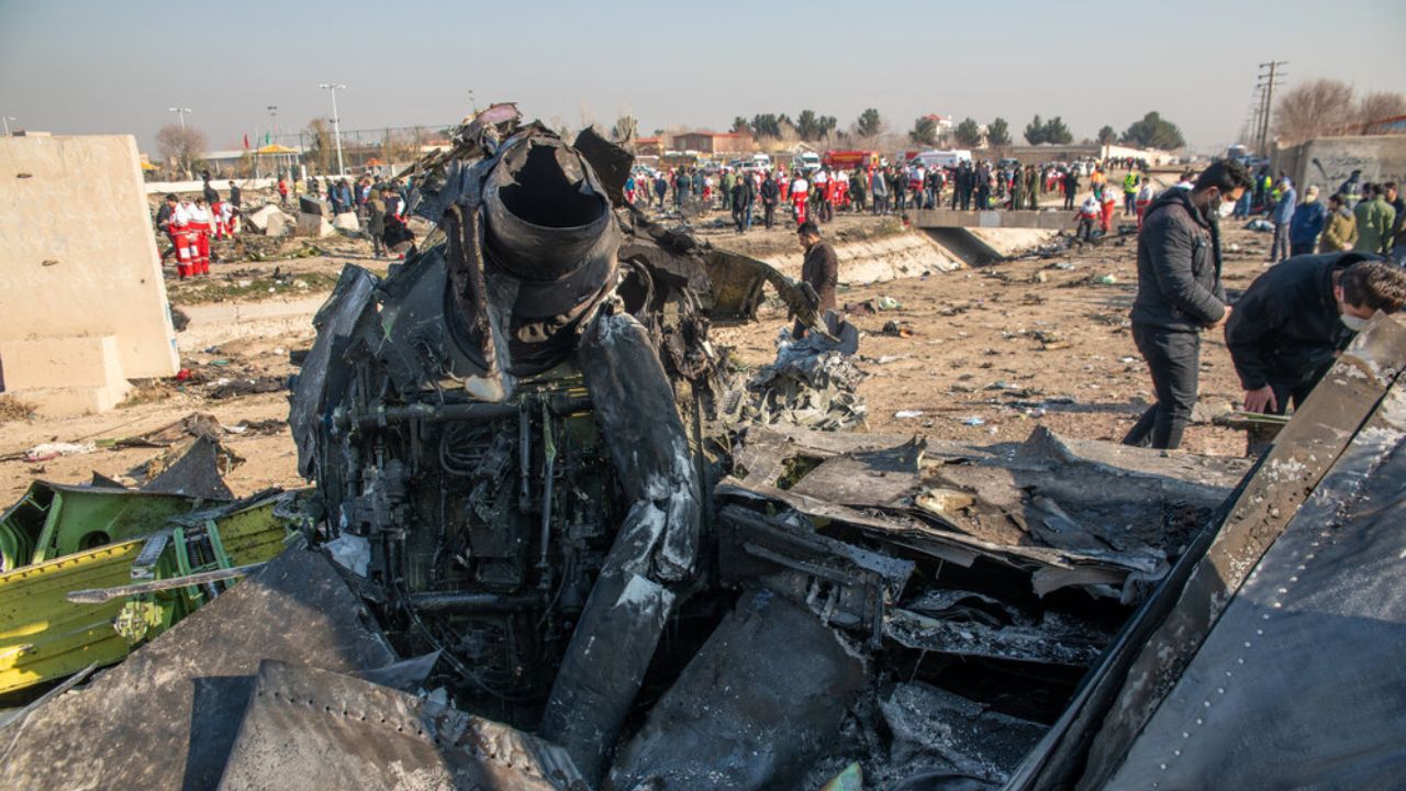 سقوط هواپیمای مسافربری اوکراینی، بر اثر خطای انسانی و شلیک سپاه بود
