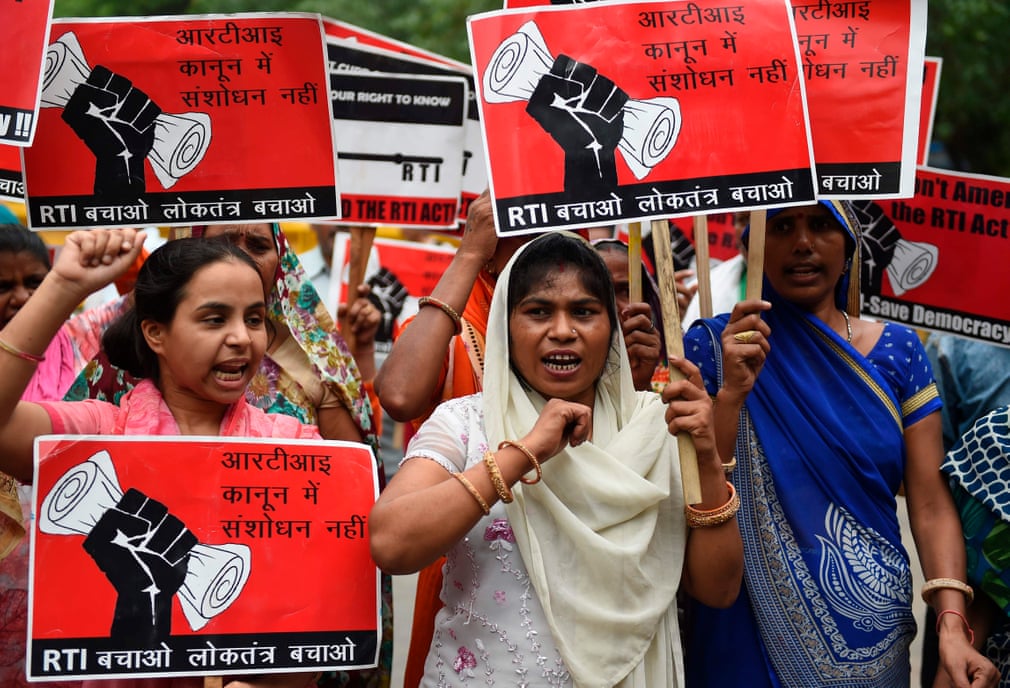 تظاهرات فعالان مدنی هند بر ضد اصلاح قانون اطلاعات در شهر دهلی