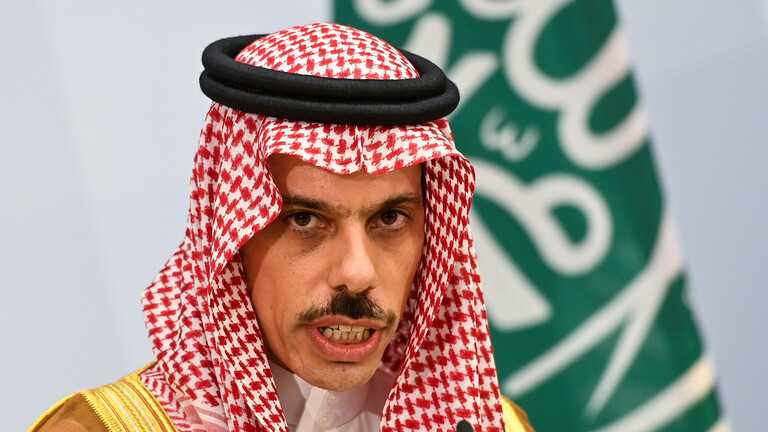 وزیر خارجه عربستان: مشکل ریاض، «تسلط هم‌پیمانان ایران» در لبنان است
