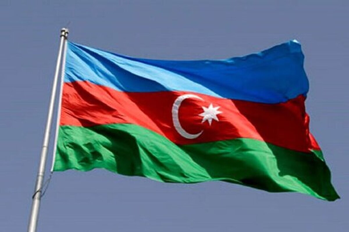 آتش زدن پرچم آذربایجان در مسابقات وزنه‌برداری +فیلم