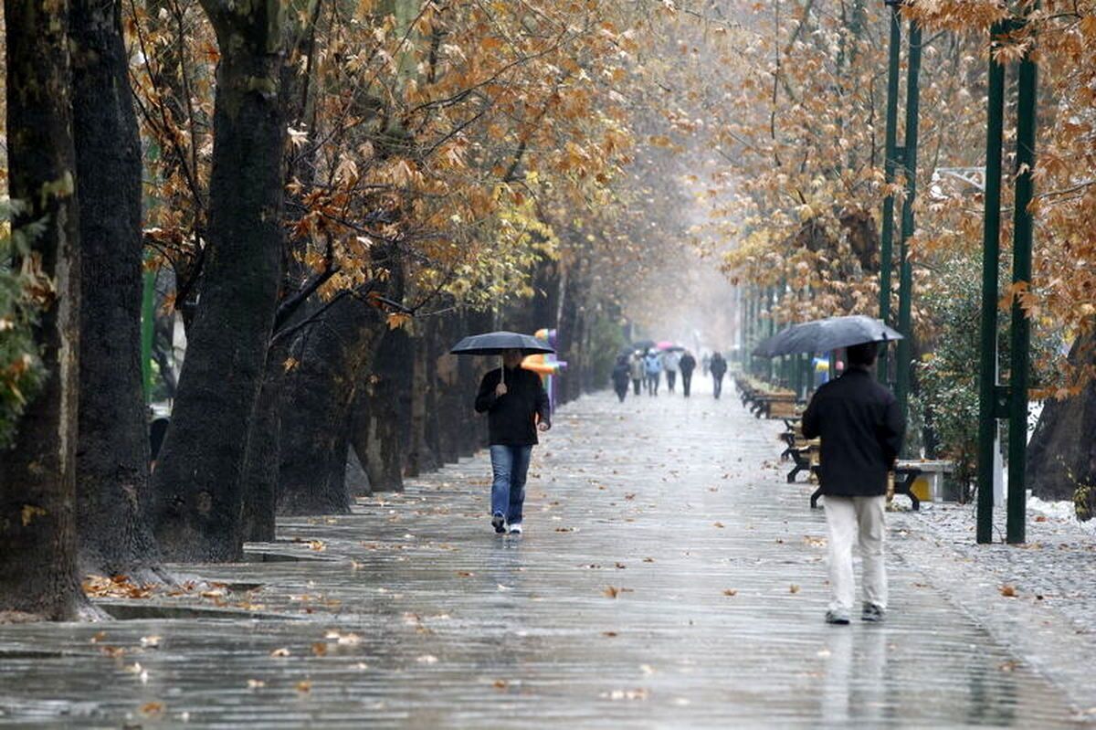 امروز؛ رگبار باران در ۱۴ استان | آخر هفته بارانی در بعضی استان‌ها | ۵ روز وزش باد شدید و گرد و خاک در بخش‌هایی از کشور؛ تهرانی‌ها آماده باشند