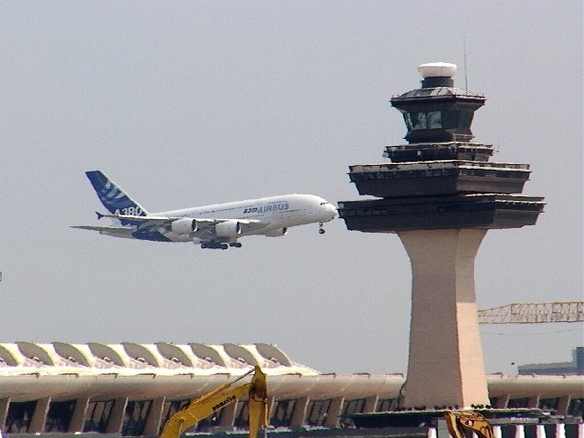 تمدید ممنوعیت پرواز‌های فرودگاه بین‌المللی مهرآباد