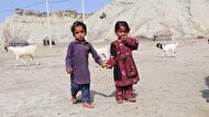 ویدئویی غم‌انگیز از کودکان سیل‌زده سیستان و بلوچستان