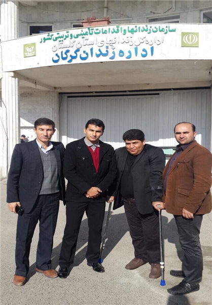 پورقاز به دیدار زندانیان رفت (عکس) پورقاز به دیدار زندانیان رفت (عکس)