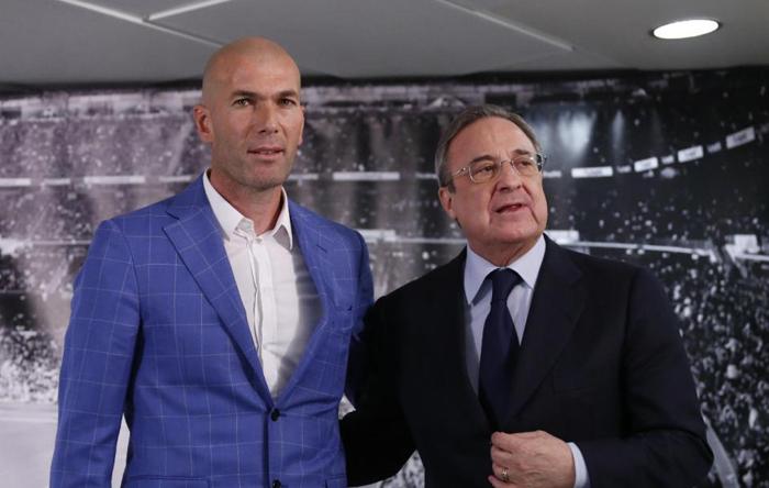 بازگشت «اسطوره» به فوتبال / تصاویر بازگشت «اسطوره» به فوتبال / تصاویر