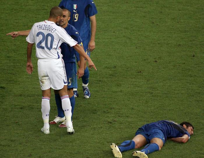 بازگشت «اسطوره» به فوتبال / تصاویر بازگشت «اسطوره» به فوتبال / تصاویر