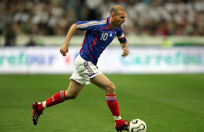 بازگشت «اسطوره» به فوتبال / تصاویر بازگشت «اسطوره» به فوتبال / تصاویر