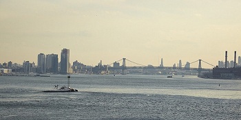 خانه مجلل اشرف پهلوی در امریکا (تصاویر)