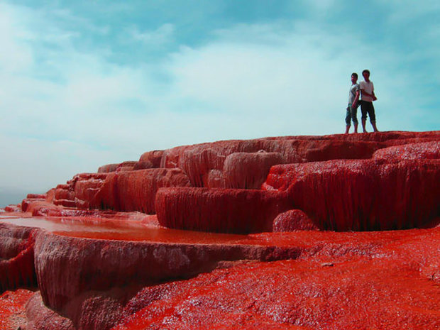 تهدید یک جاذبه گردشگری دیگر (تصاویر) تهدید یک جاذبه گردشگری دیگر (تصاویر)