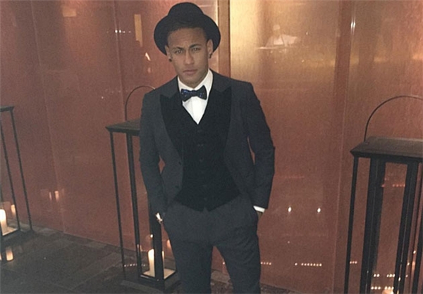 پوشش ساده مسی در مراسم گالا