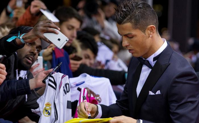 مراسم اعطای توپ طلای 2015 (تصاویر) مراسم اعطای توپ طلای 2015 (تصاویر)