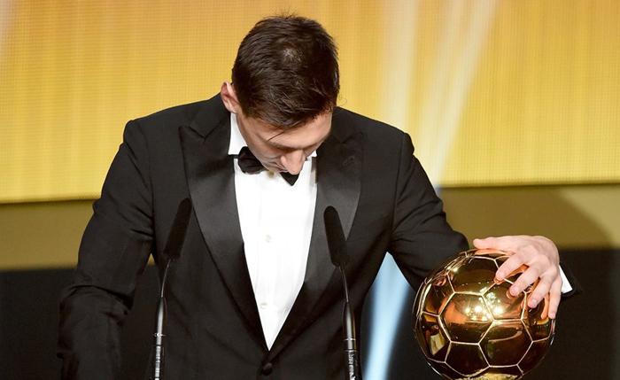 مراسم اعطای توپ طلای 2015 (تصاویر) مراسم اعطای توپ طلای 2015 (تصاویر)