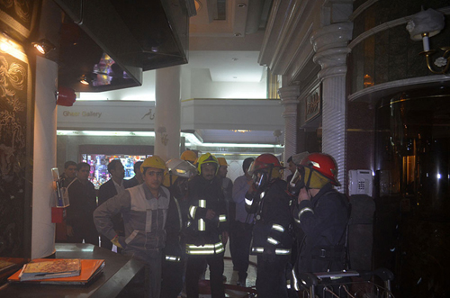 آتش‌سوزی هتل قصر مشهد (تصاویر)