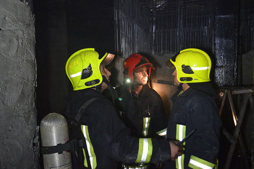 آتش‌سوزی هتل قصر مشهد (تصاویر)