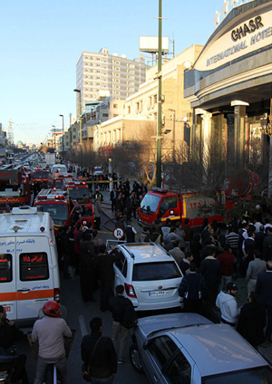 آتش‌سوزی هتل قصر مشهد (تصاویر)