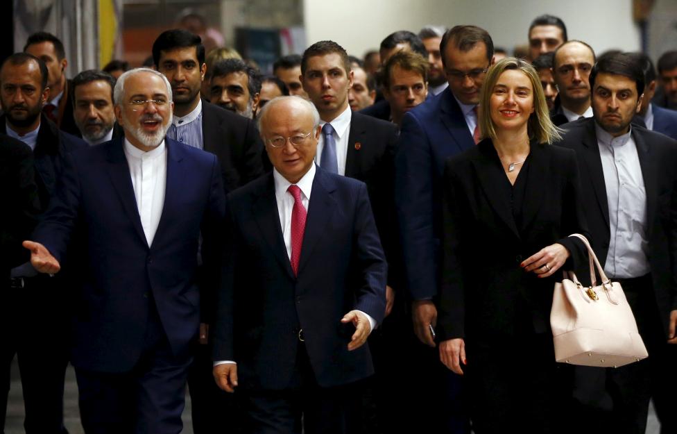 لحظه اعلام پایان تحریم‌ها (تصاویر)