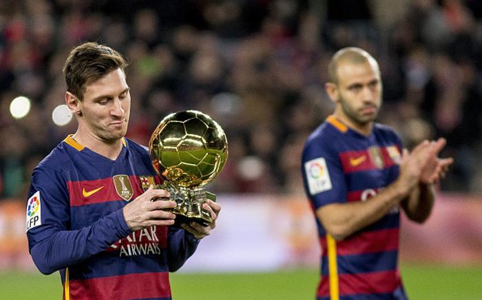 مسی با توپ طلا به نیوکمپ رفت (تصاویر) مسی با توپ طلا به نیوکمپ رفت (تصاویر)