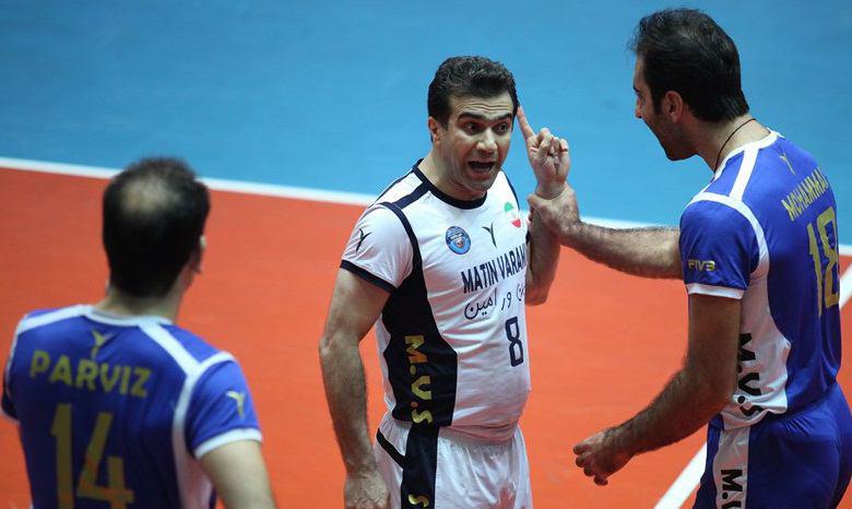 چه کسی در والیبال چاقو نشان داد؟ (عکس)