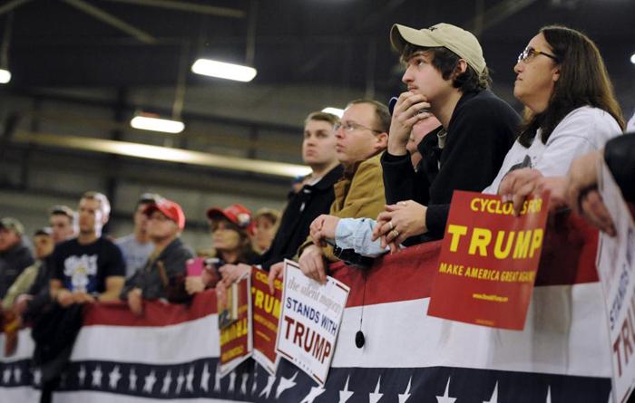 سارا پیلین به کمپین ترامپ پیوست (تصاویر) سارا پیلین به کمپین ترامپ پیوست (تصاویر)