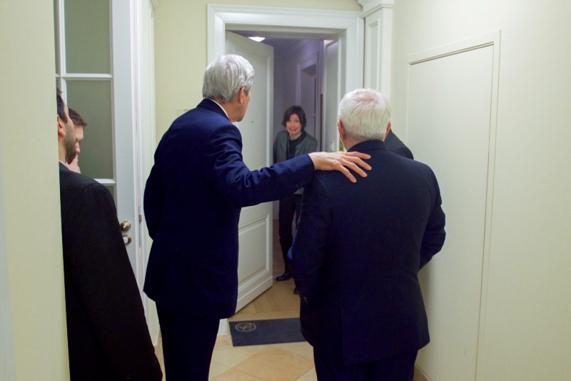 عکس هایی متفاوت از روز اجرای برجام عکس هایی متفاوت از روز اجرای برجام