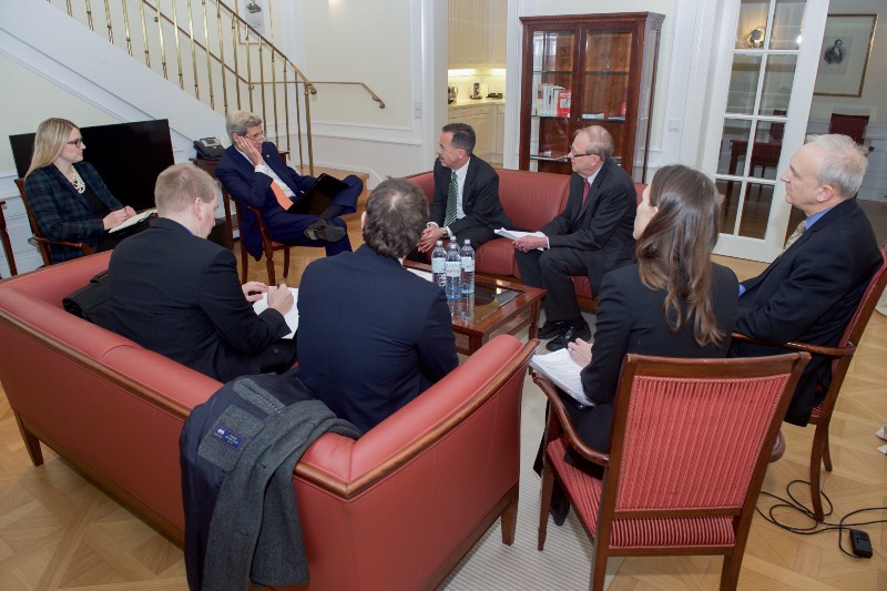 عکس هایی متفاوت از روز اجرای برجام عکس هایی متفاوت از روز اجرای برجام