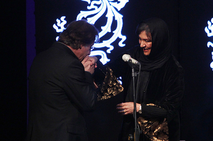 افتتاحیه جشنواره فجر با حضور ستارگان (تصاویر) افتتاحیه جشنواره فجر با حضور ستارگان (تصاویر)