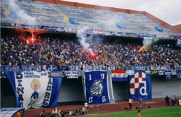 «آزادی» در میان 7 ورزشگاه ترسناک جهان (عکس) «آزادی» در میان 7 ورزشگاه ترسناک جهان (عکس)