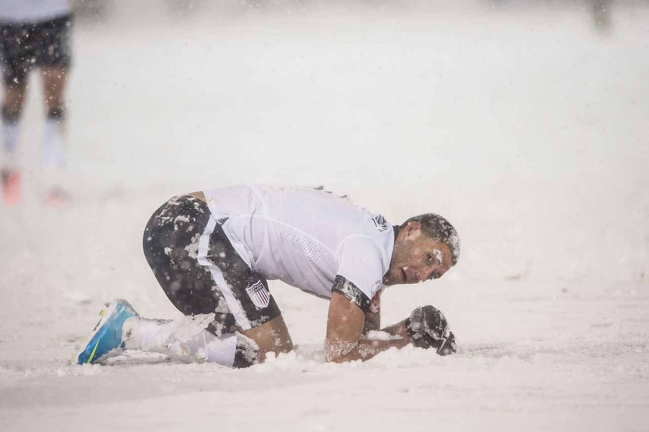 عجیب ترین مسابقه فوتبال (تصاویر)