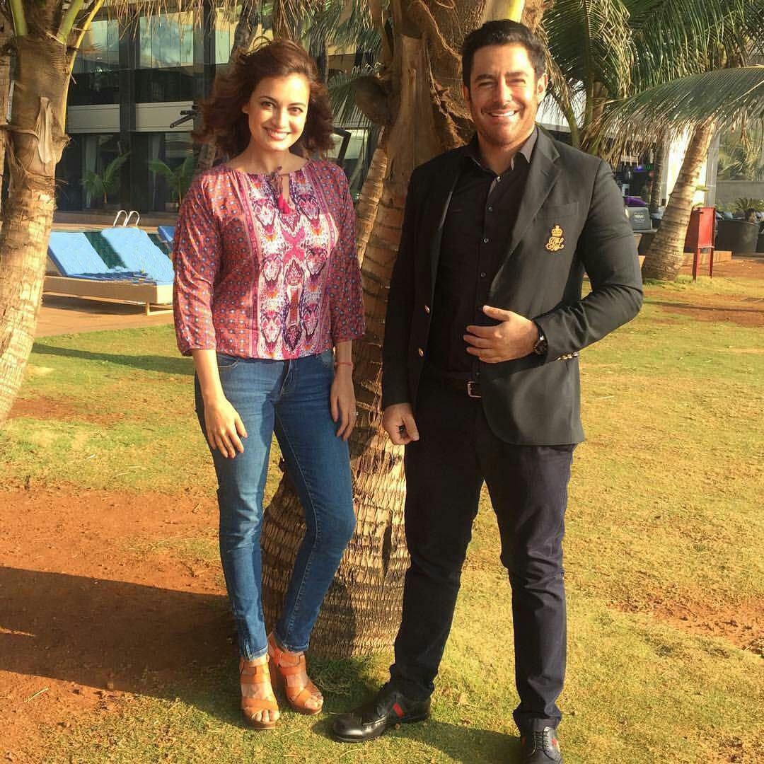 گلزار در کنار بازیگر سرشناس هند