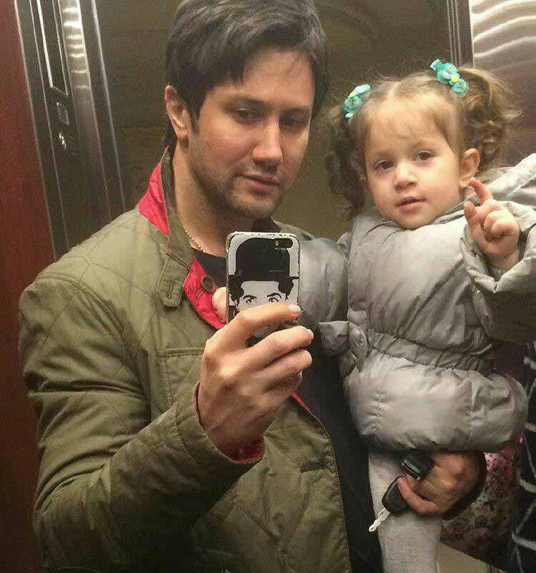 شاهرخ استخری و دخترش پناه کوچولو (عکس)