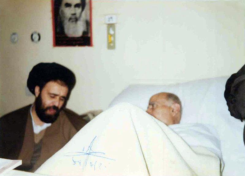 عیادت سیداحمد خمینی از بازرگان عیادت سیداحمد خمینی از بازرگان