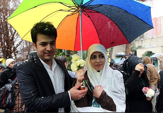 ازدواج ۲۰۰ دانشجوی دانشگاه تهرانی