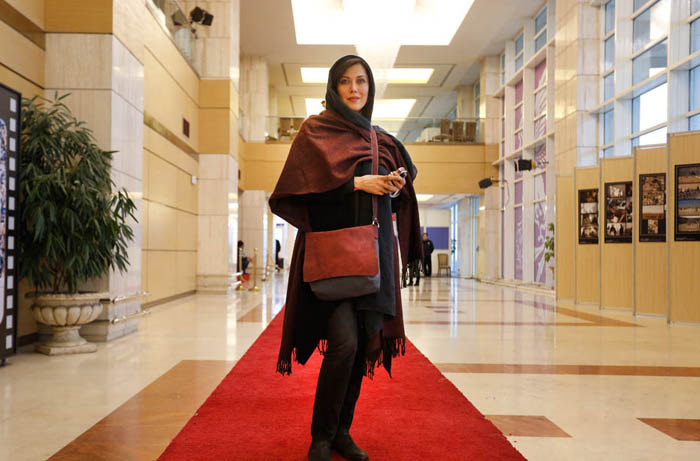 در حاشیه روز هشتم جشنواره فجر (تصاویر) در حاشیه روز هشتم جشنواره فجر (تصاویر)