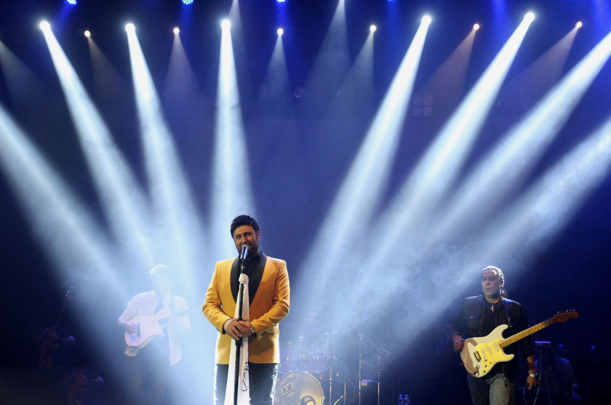 اجرای گروه پالت و محمد علیزاده