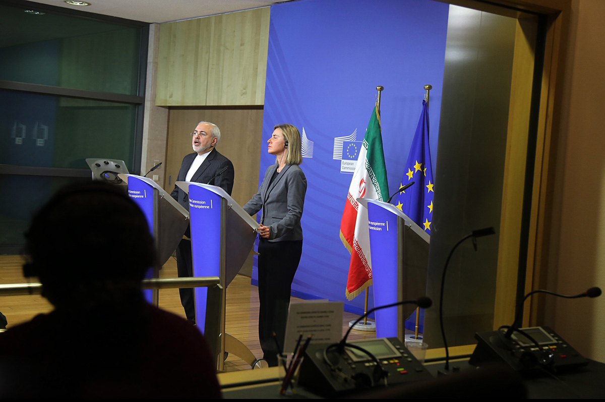 کنفرانس مطبوعاتی مشترک ظریف و موگرینی در در بروکسل